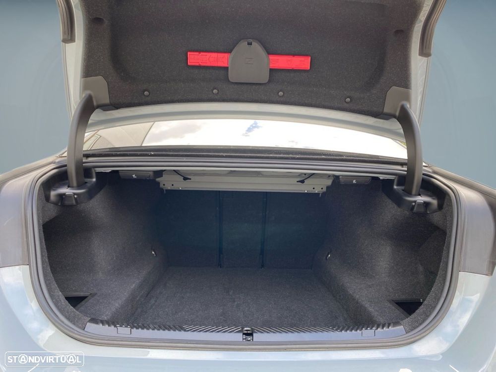 BMW 520 d Pack Desportivo M - 18