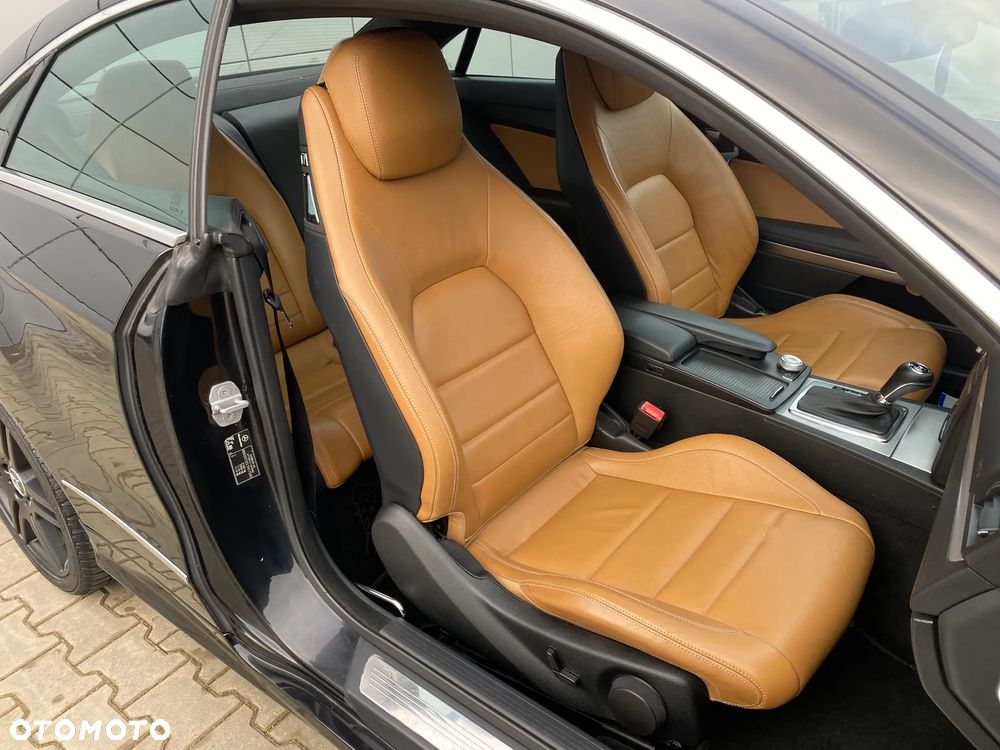 Mercedes-Benz Klasa E 350 CDI DPF BlueEFFICIENCY 7G-TRONIC Avantgarde - 29