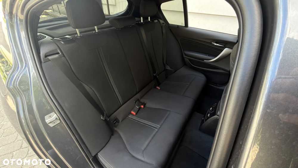BMW Seria 1 118i GPF M Sport Shadow - 29
