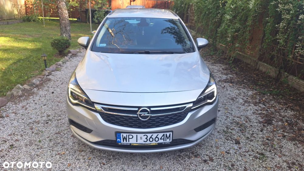 Opel Astra - 2