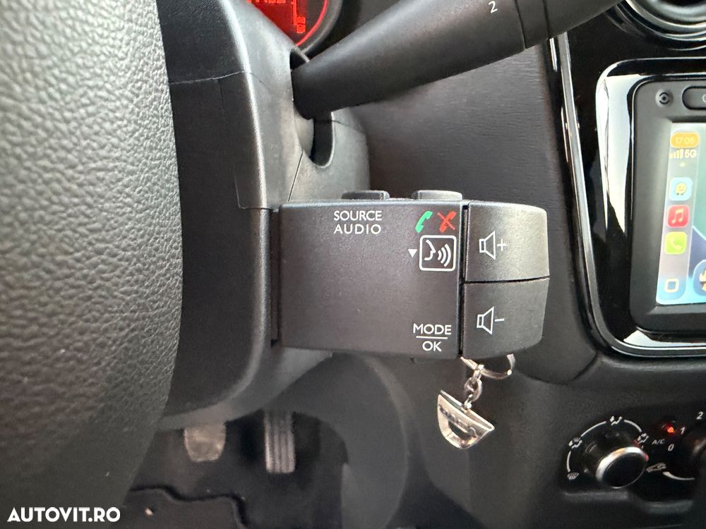 Dacia Lodgy 1.5 Blue dCi Laureate - 25