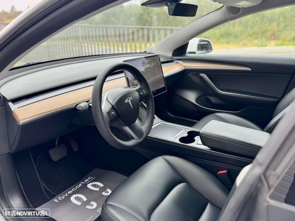 Tesla Model 3 Standard Range Plus RWD - 14