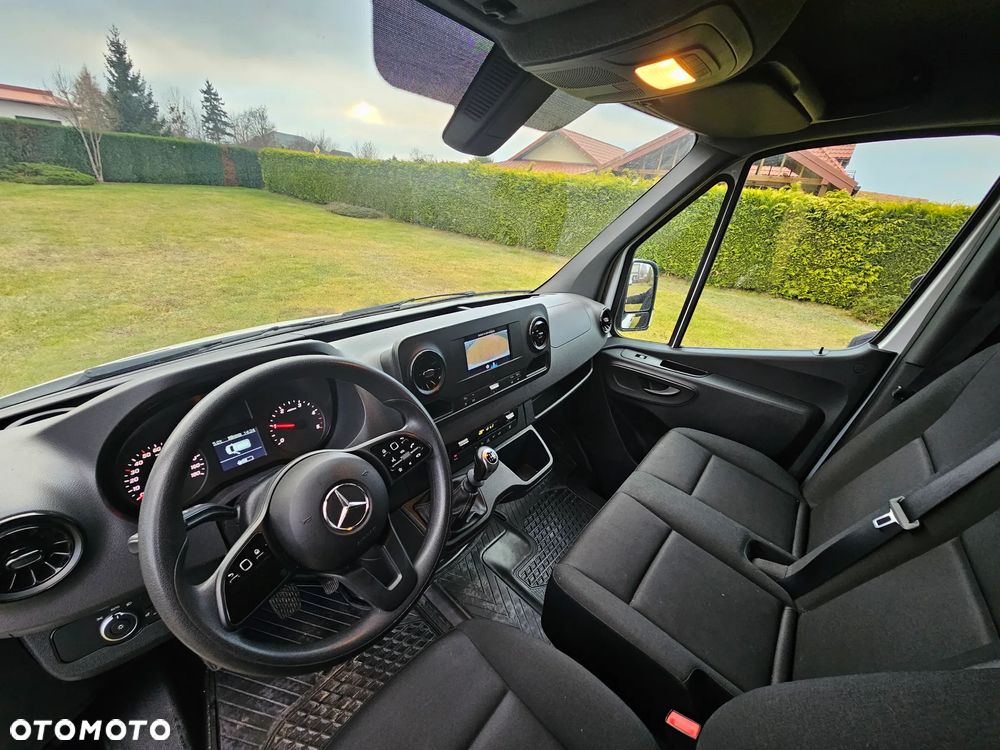 Mercedes-Benz Sprinter Standard HA - 9