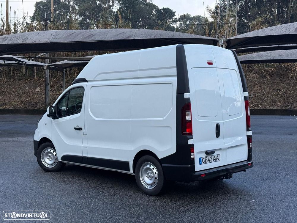 Renault Trafic 2.0 dCi L2H1 1.2T - 4