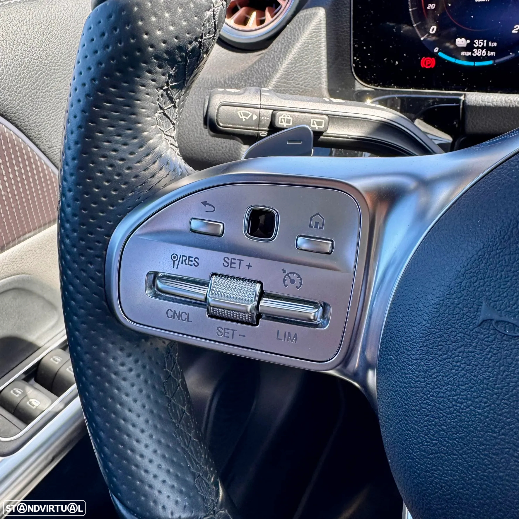 Mercedes-Benz EQA 250+ Electric Art - 24
