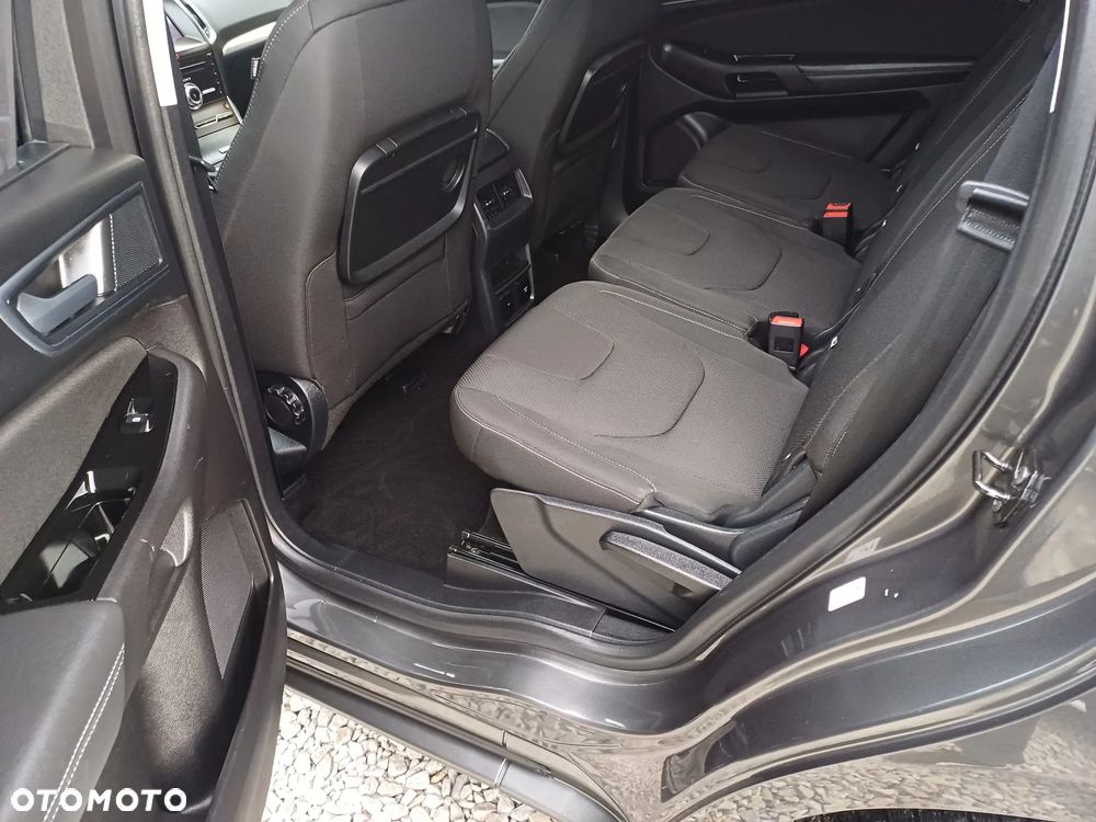 Ford S-Max - 29
