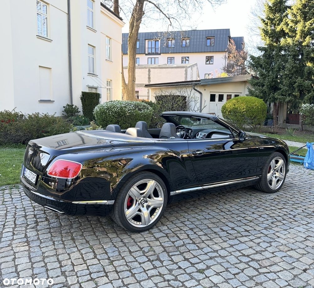 Bentley Continental GT - 4