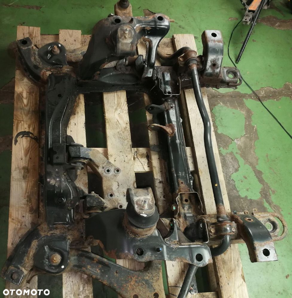 zawieszenie sanki belka przód wahacz trawers SUZUKI GRAND VITARA II 5d 05- - 6