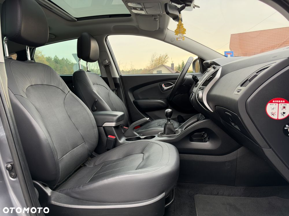 Hyundai ix35 - 23