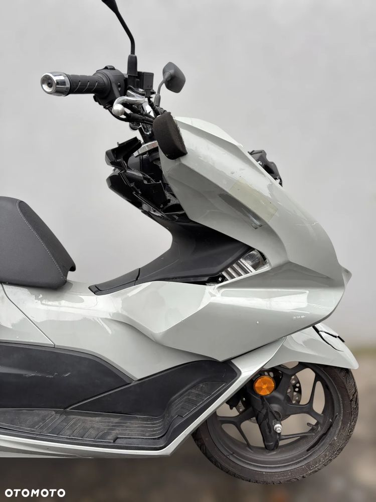 Honda PCX - 11