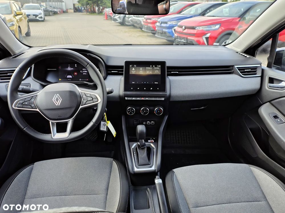 Renault Clio - 11