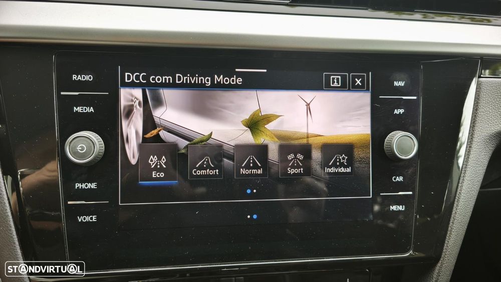 Volkswagen Arteon 1.4 TSI eHybrid Elegance — fotografia 31