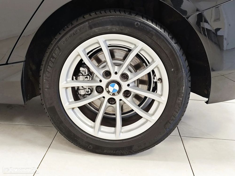 BMW 114 d Line Sport - 12