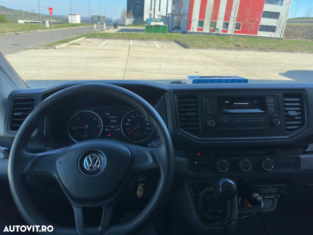 Volkswagen Crafter - 12