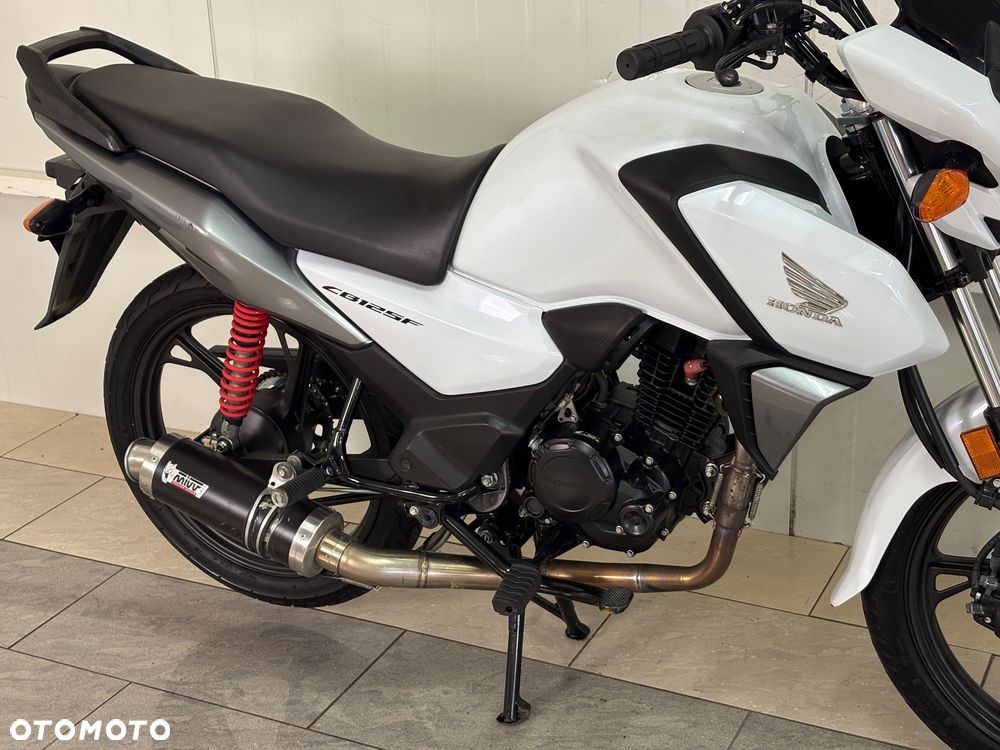 Honda CBF - 8