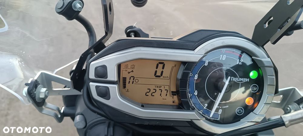 Triumph Tiger - 10