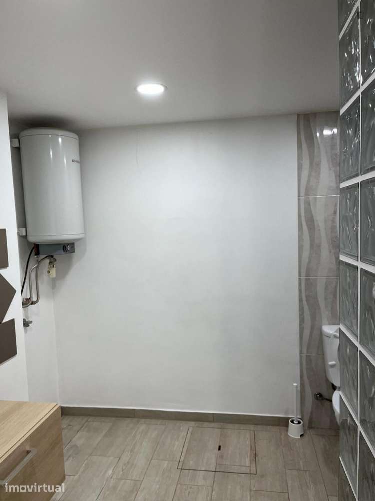 Quarto - localizado em Paranhos Porto - Grande imagem: 4/12