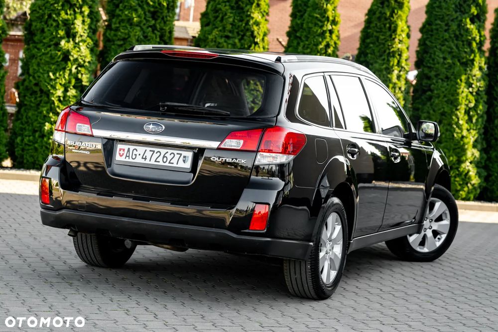 Subaru Outback 2.5i Lineartronic Active - 8