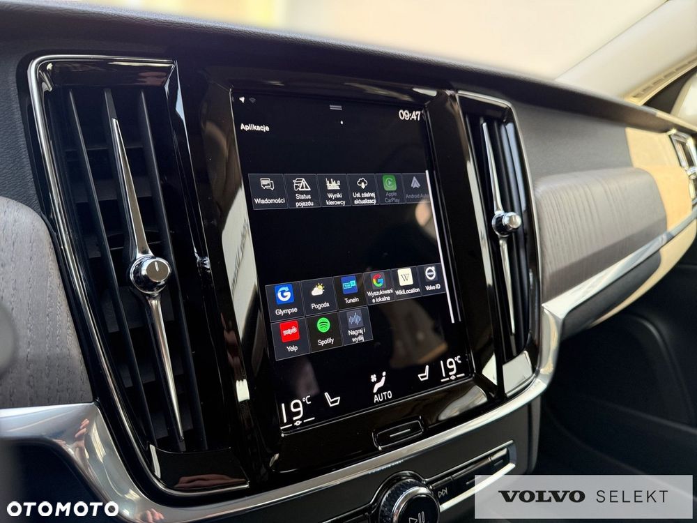 Volvo V90 Cross Country - 23