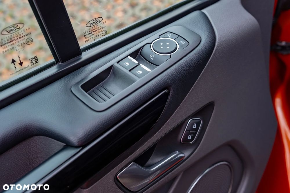 Ford Tourneo Custom 2.0 EcoBlue L1 Active - 21