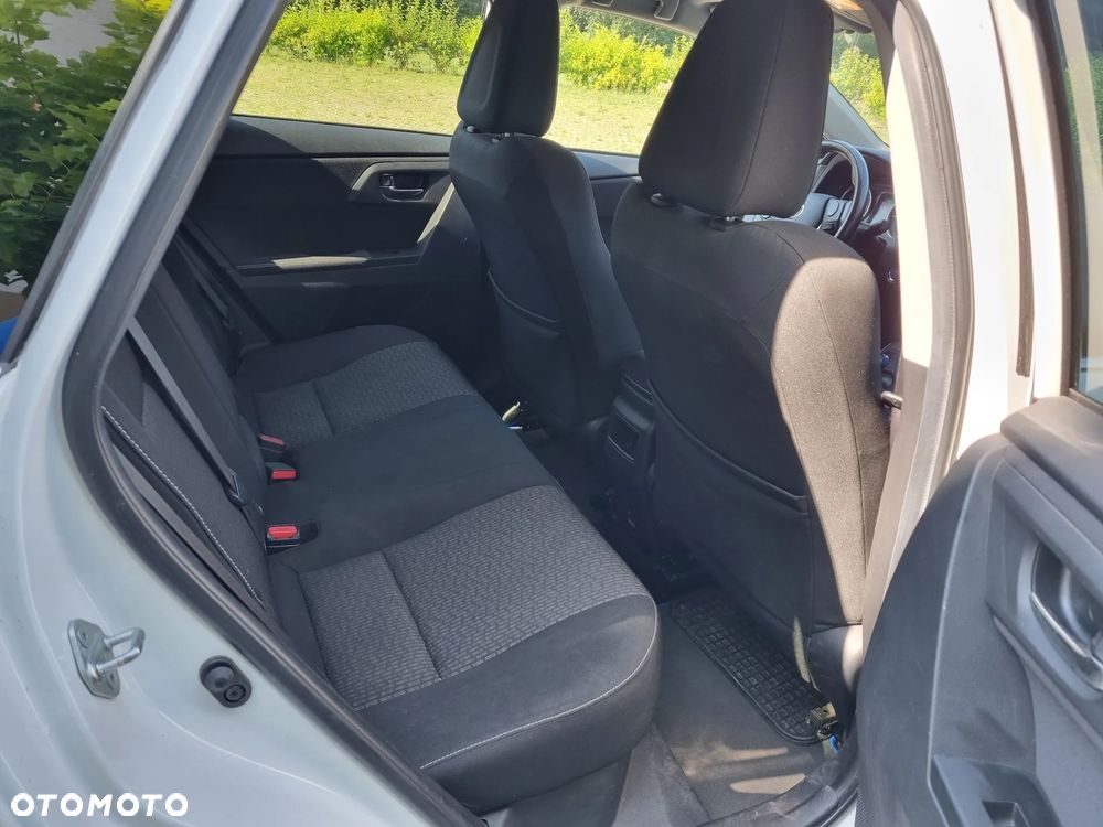 Toyota Auris 1.8 Life - 14