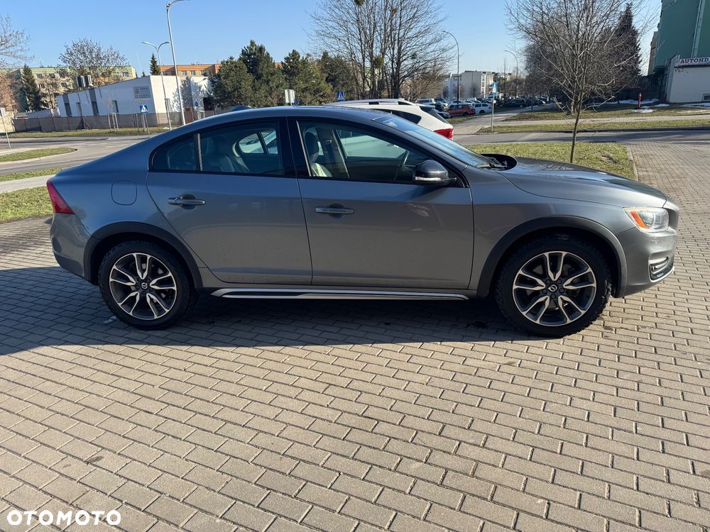 Volvo S60 2.5 T5 AWD - 4