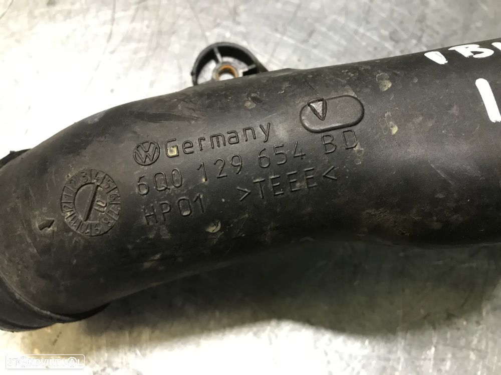 TUBO ADMISSÃO TURBO SEAT IBIZA 6L / VOLKSWAGEN POLO 9N REF. 6Q0129654BD - 2