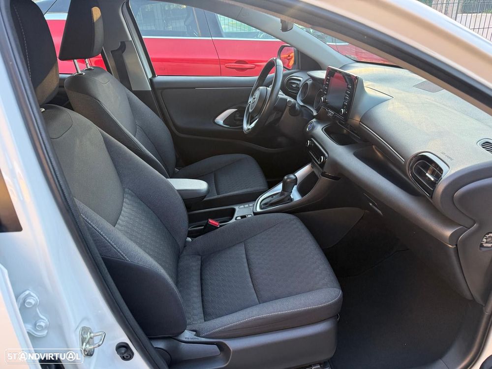 Toyota Yaris 1.5 HDF Comfort Plus - 8