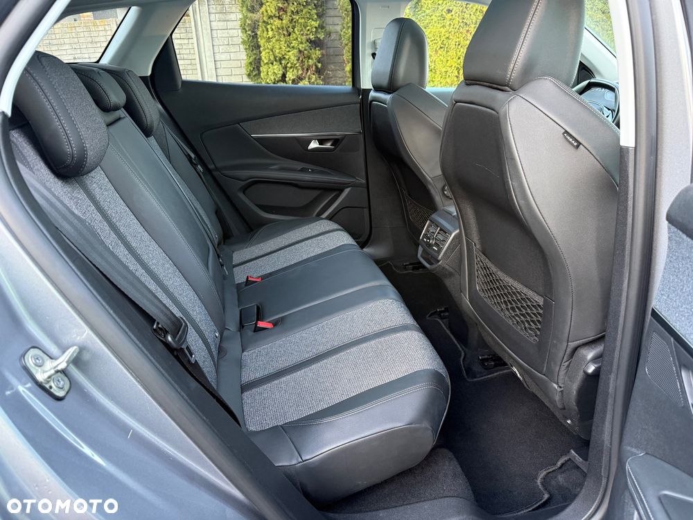 Peugeot 3008 - 32
