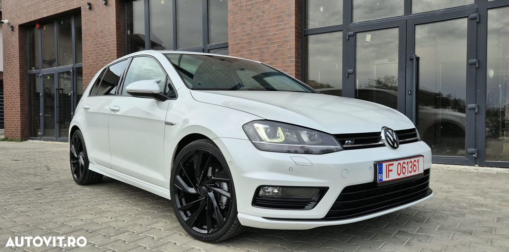 Volkswagen Golf 1.4 TSI BlueMotion Technology Cup - 23