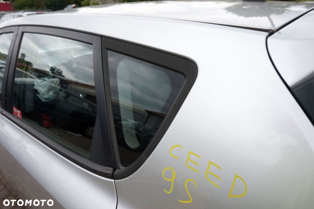 SZYBA KAROSERYJNA TYLNA LEWA BOCZNA CEED I LIFT 5D HB 878101H000 KIA 2009-2012 - 3