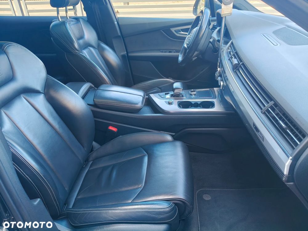 Audi Q7 - 14