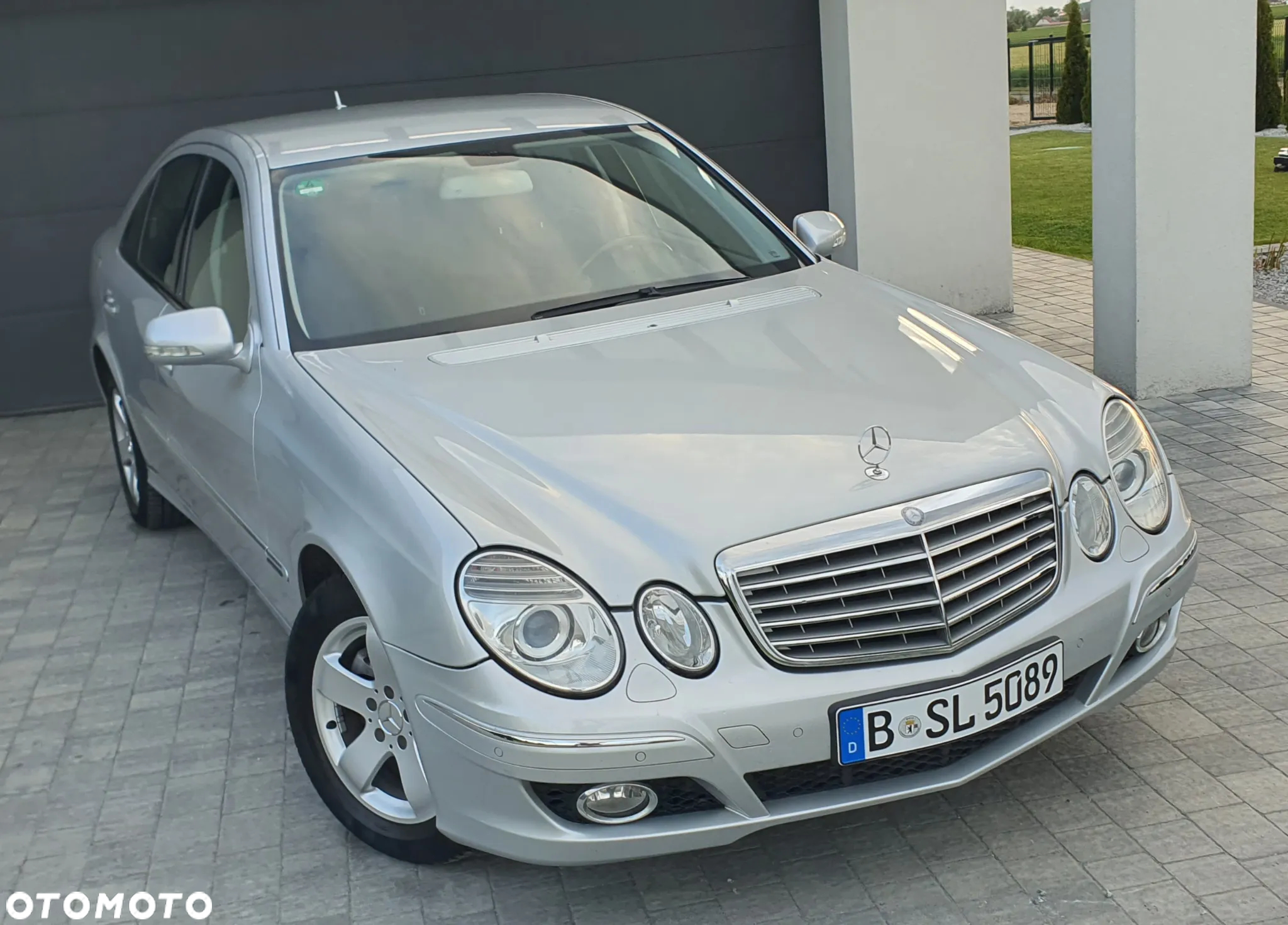 Mercedes-Benz Klasa E - 26