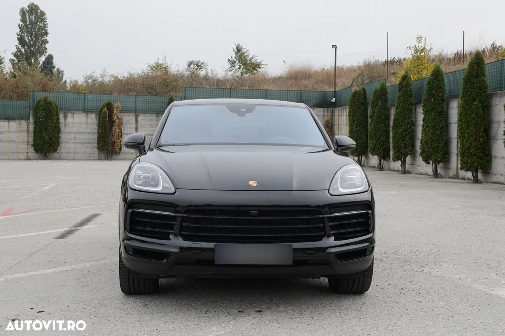 Porsche Cayenne Coupe - 9