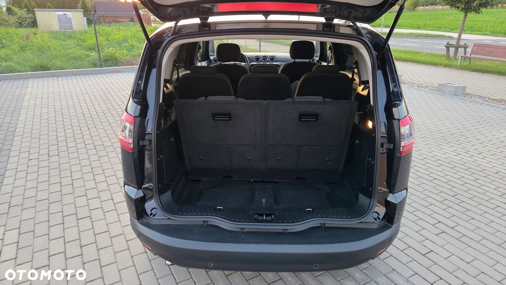 Ford S-Max 2.0 TDCi DPF Titanium - 17
