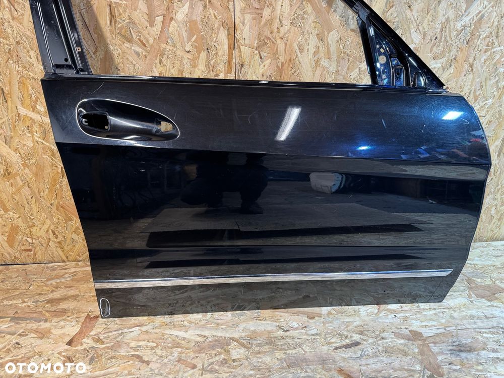 Przednie prawe drzwi Mercedes glk 204 - 3