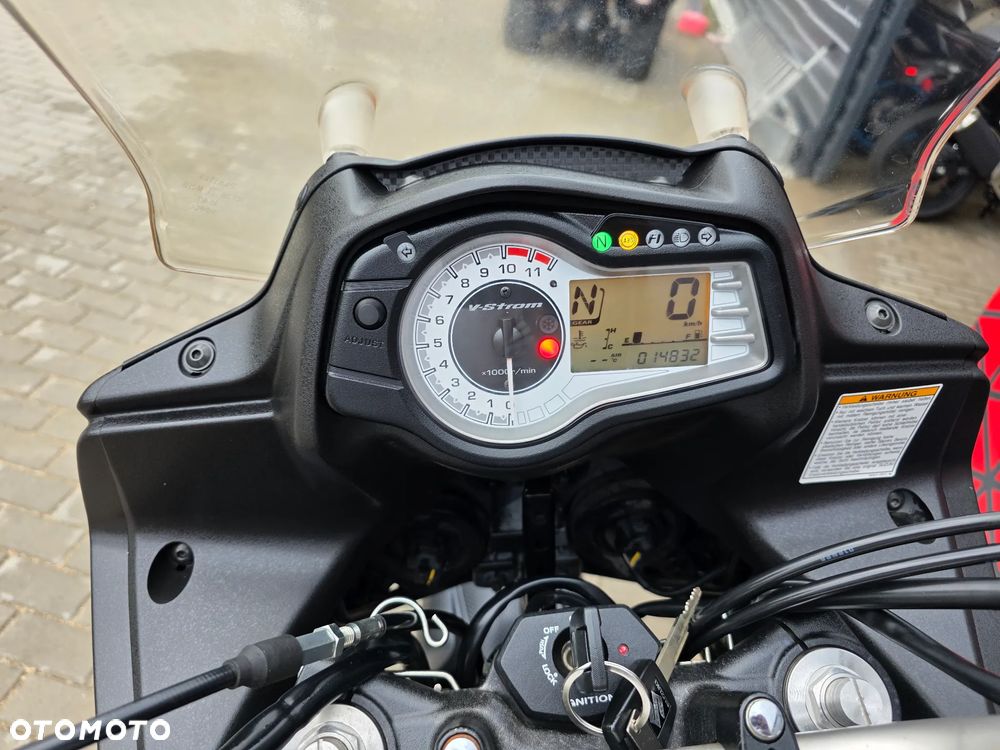 Suzuki DL - 18