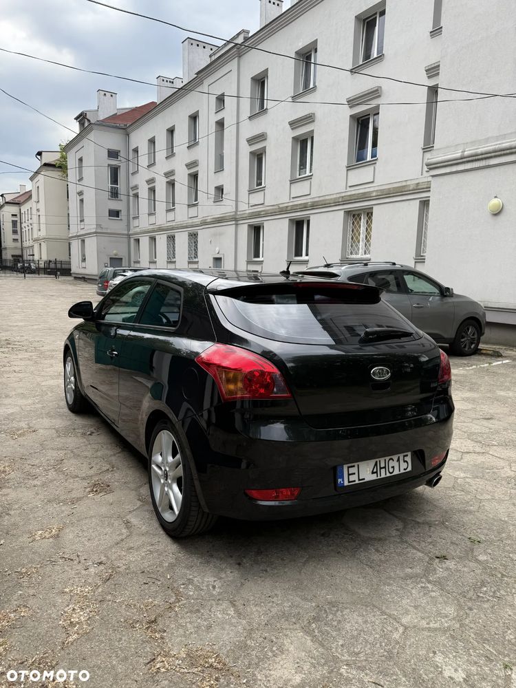 Kia ProCeed - 6