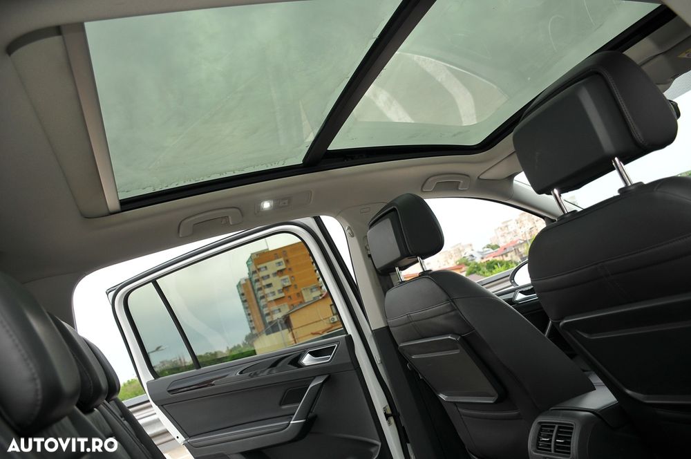 Volkswagen Touran 2.0 TDI SCR (BlueMotion Technology) DSG Highline - 13