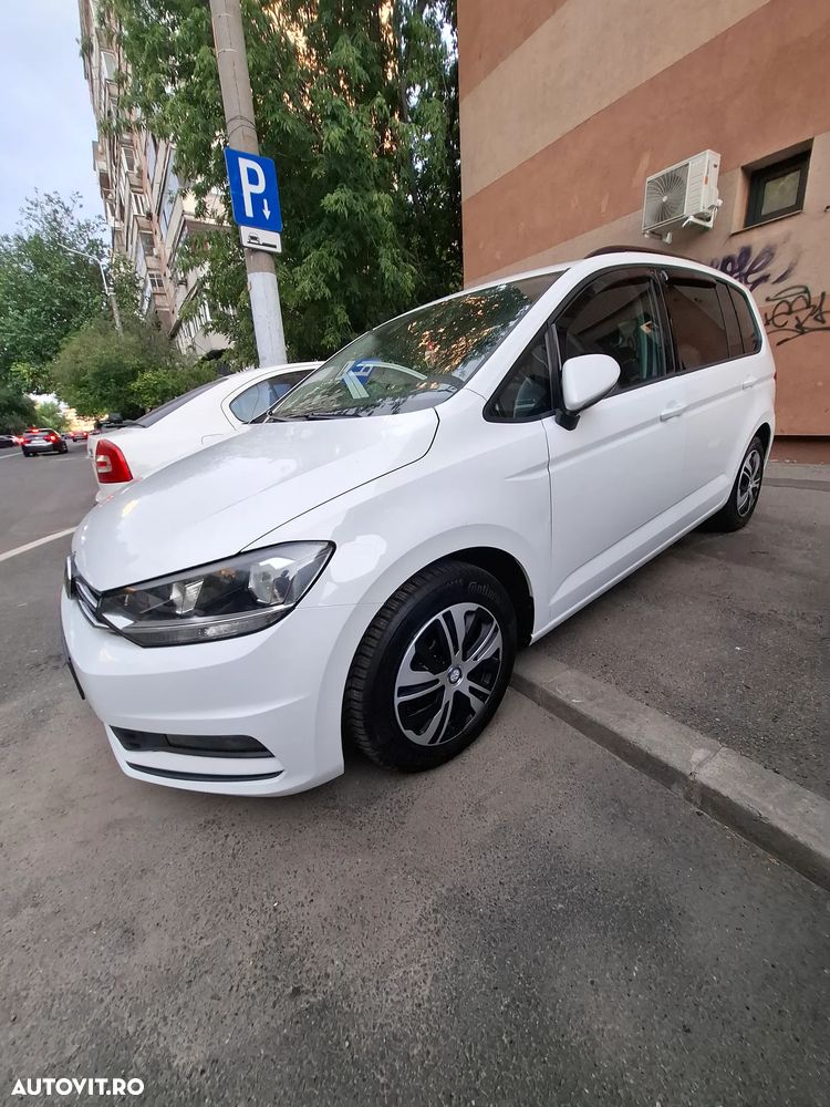 Volkswagen Touran 2.0 TDI Comfortline - 9