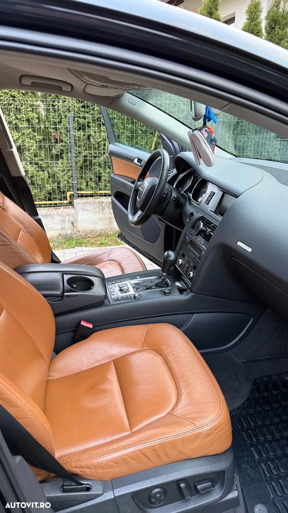 Audi Q7 - 4