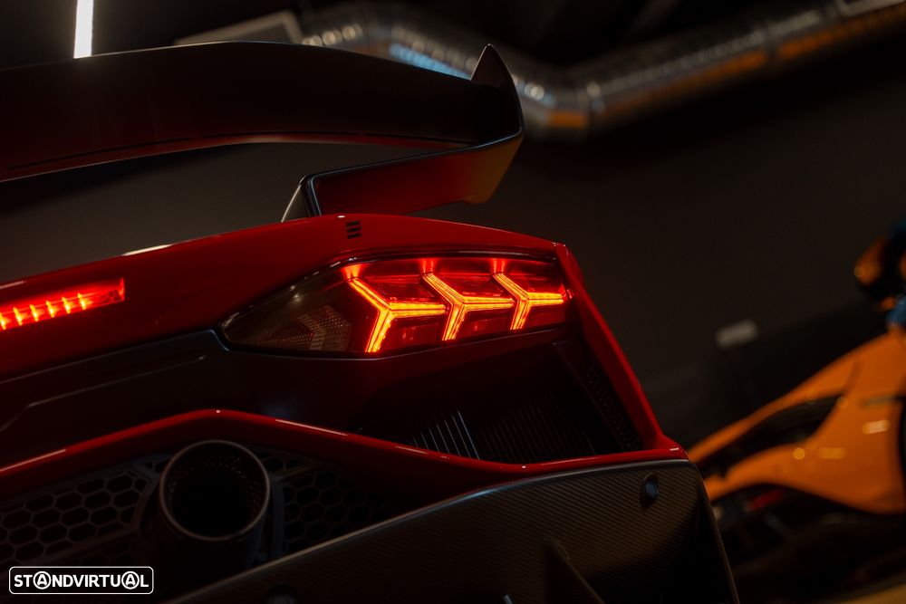 Lamborghini Aventador SVJ - 36
