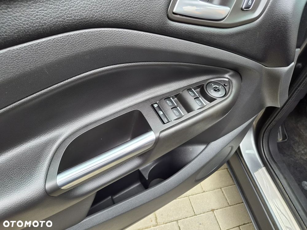 Ford Kuga 2.0 TDCi 4x4 Individual - 19