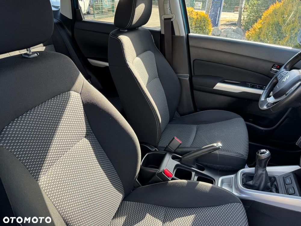 Suzuki Vitara 1.6 Premium 2WD - 26