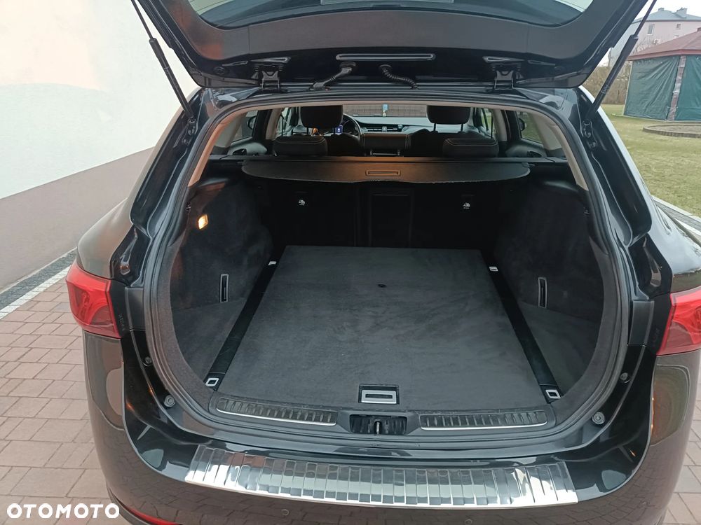 Toyota Avensis 2.0 D-4D Premium - 11