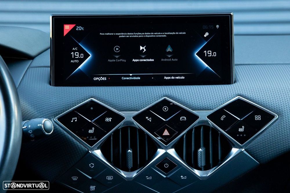 DS DS3 Crossback E-Tense Roofs of Paris - 28