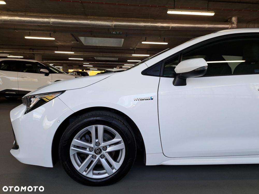 Toyota Corolla 1.8 Hybrid Comfort - 30