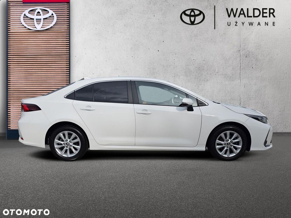 Toyota Corolla 1.8 Hybrid Comfort - 8