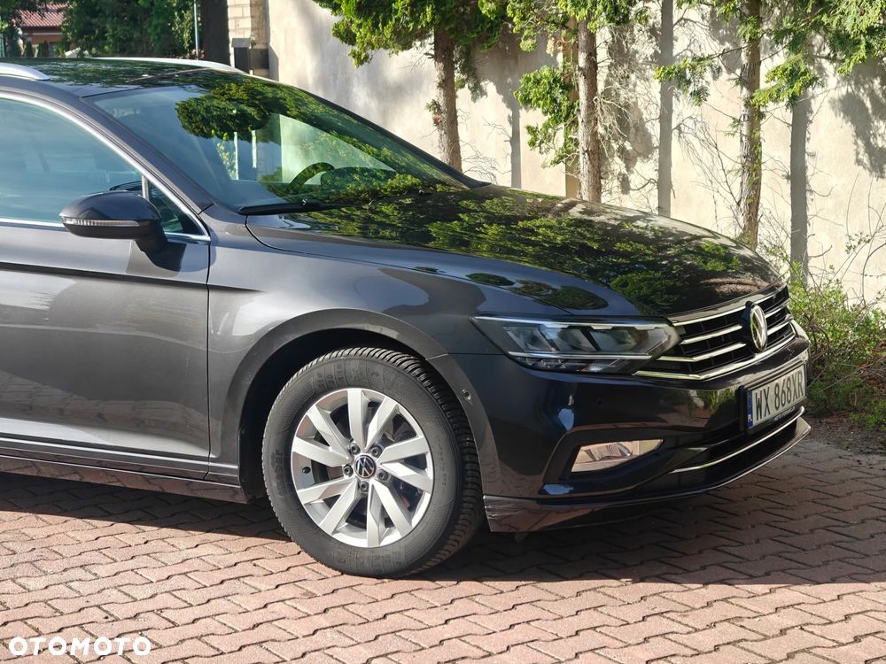 Volkswagen Passat 2.0 TDI SCR DSG Comfortline - 2