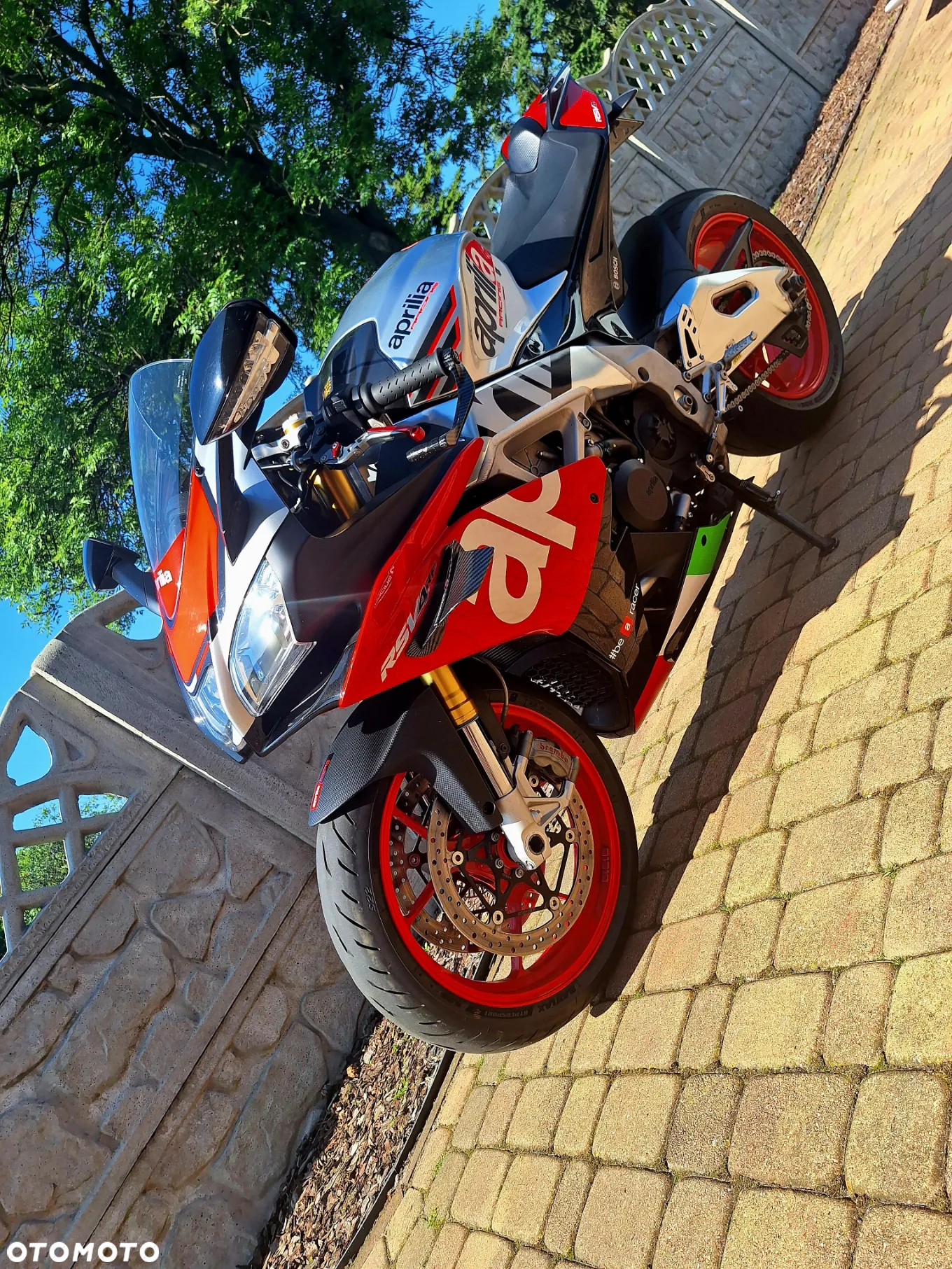 Aprilia RSV - 8